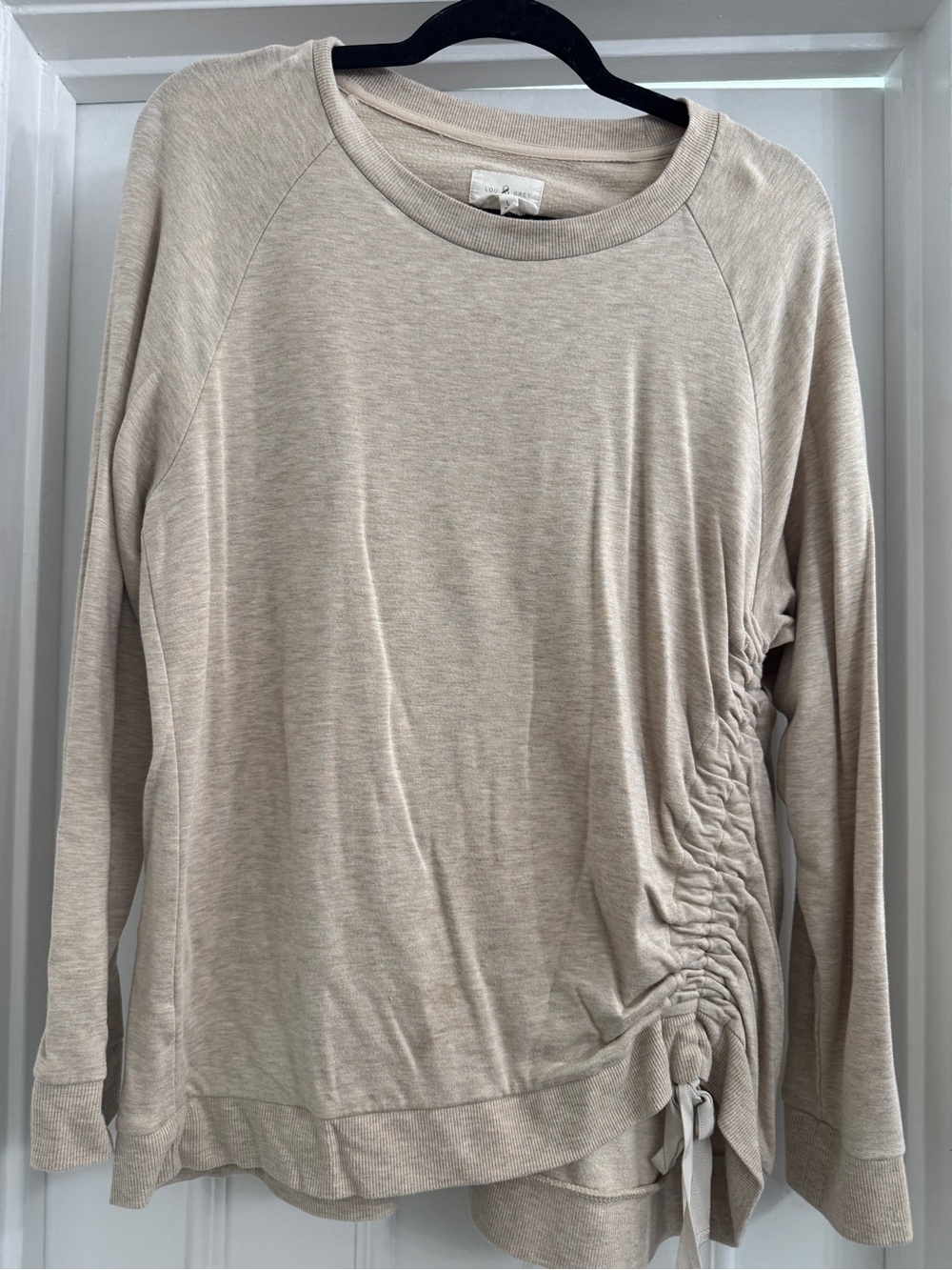 Lou & Grey Neutral Ruched-Side Long Sleeve Pullover